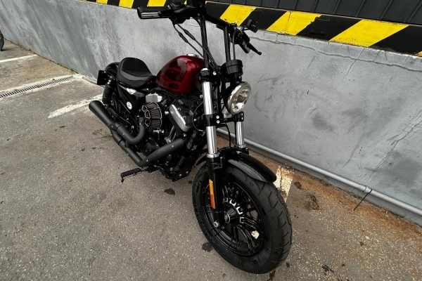 Harley Davidson XL1200X Forty-Eight - 320.000 Kč